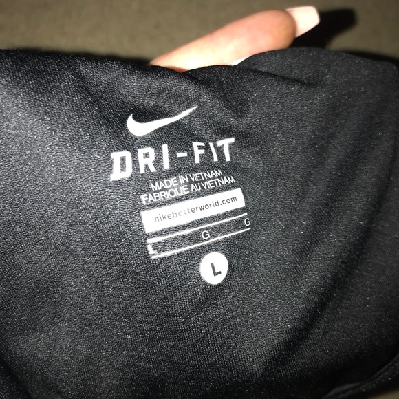 Nike Dri-Fit Shorts - Picture 3 of 3